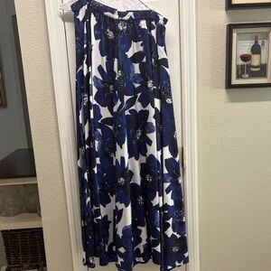Roz & Ali Navy and White Floral Maxi Skirt